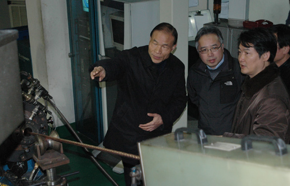 江苏省经贸委、中国船级社南京分社向导来必发集团考察