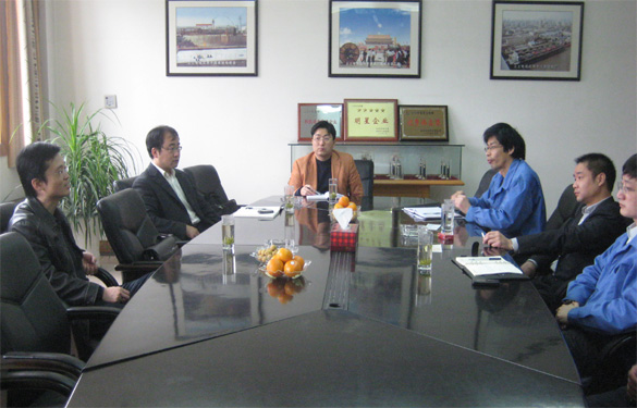 溧阳市委、常委组织部部长杨琪来必发慰问科技人才