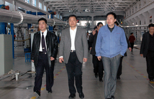 浙江省长兴县党政代表团一行百余人来必发集团旅行考察