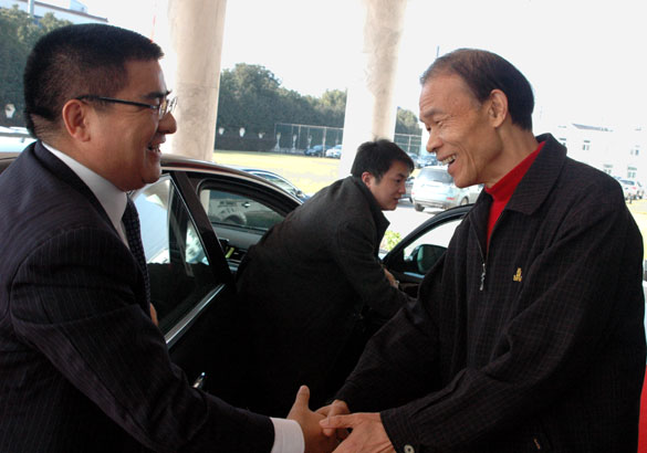 中国首善陈光标先生来访必发集团