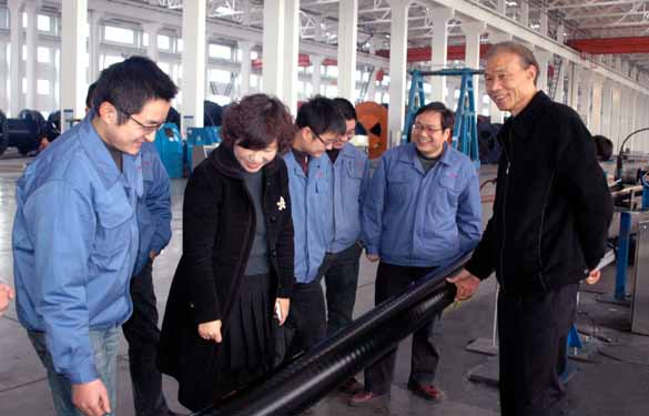 必发集团乐成试制220kV超高压交联电缆