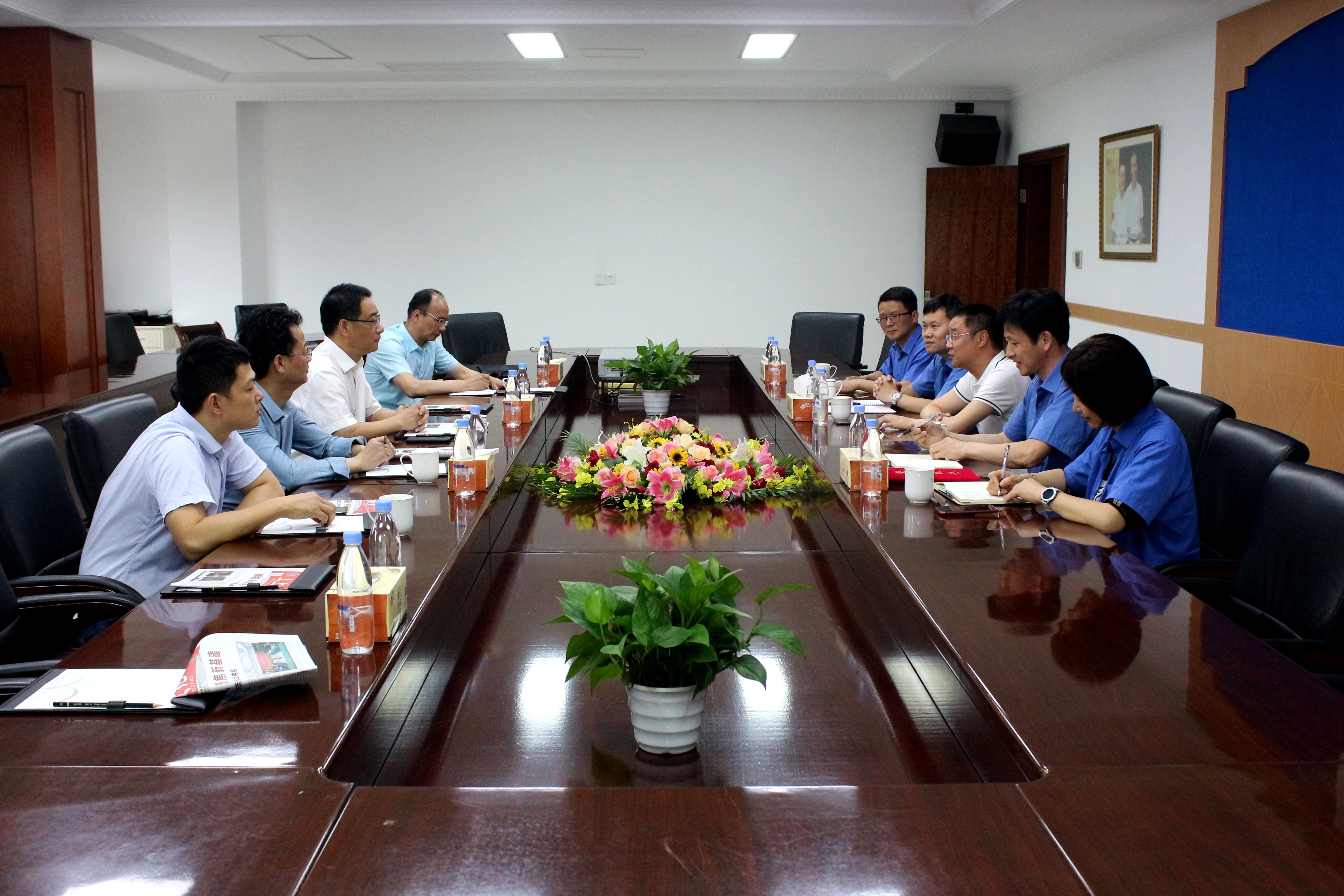 市委、市科协眷注暖人心，，，，，，必发科研事情获肯定