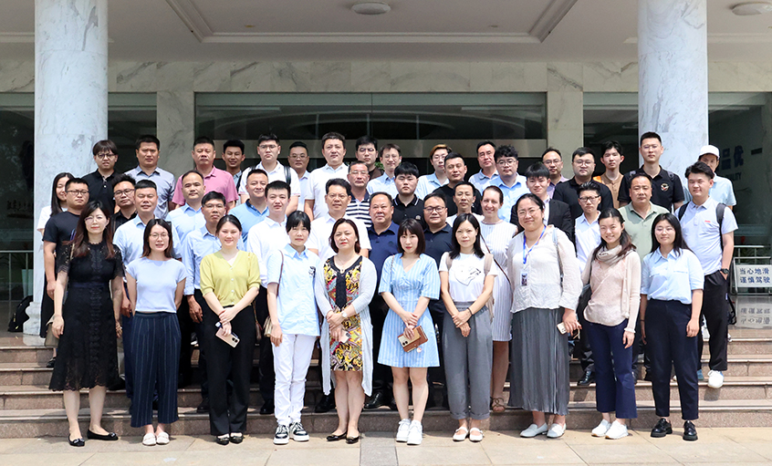 同聚行业友谊 同商生长大计---SMM电线电缆考察团来访必发电缆